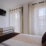 Casa De * Igarei