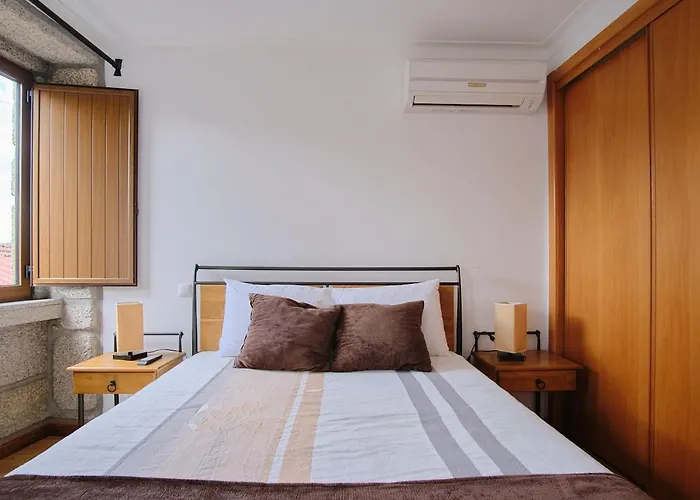 בית כפרי Casa De *